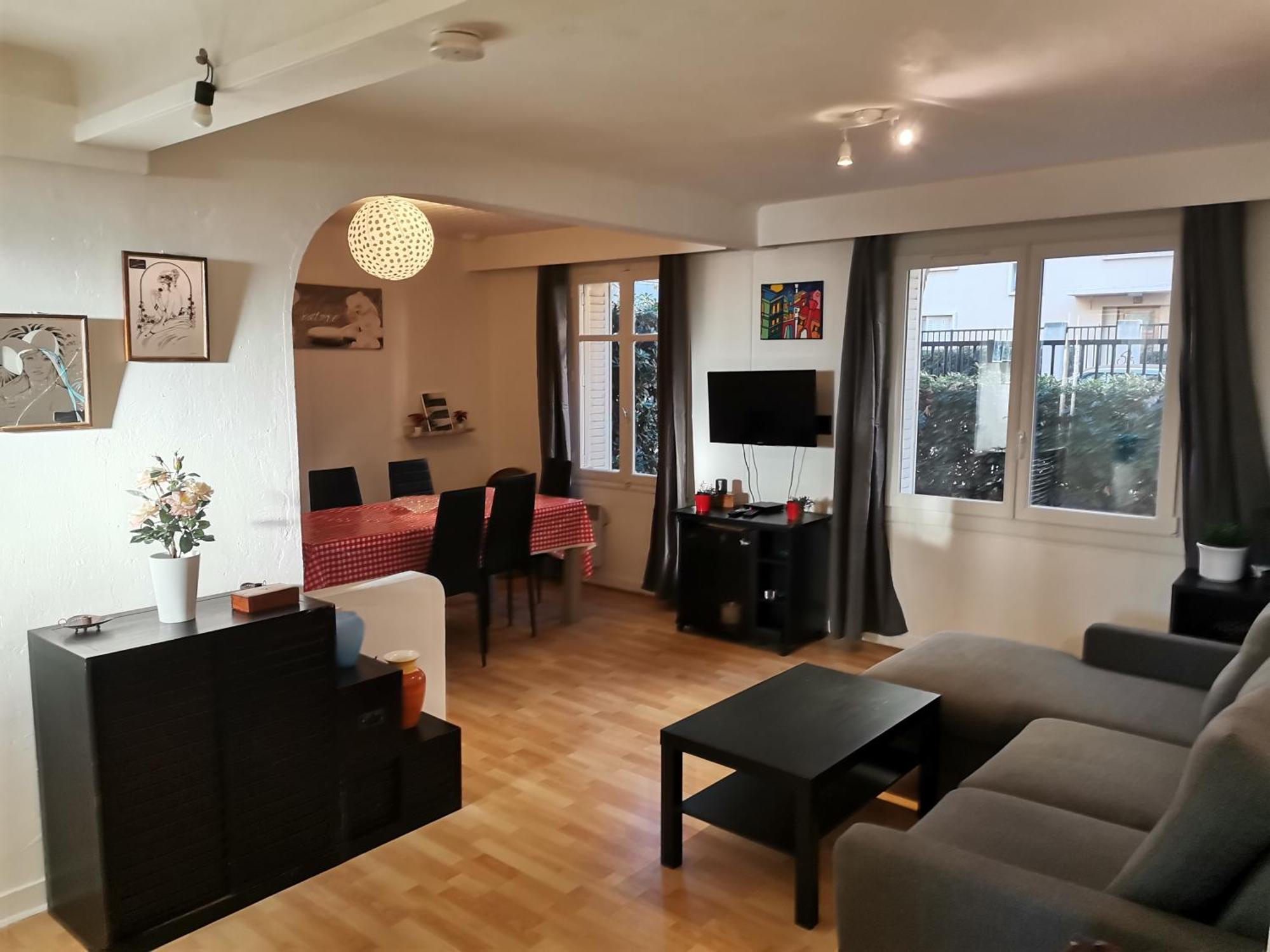 Big Ground Floor 2 Bedrooms Flat In A Quiet Building & Neighborghood 马赛 外观 照片